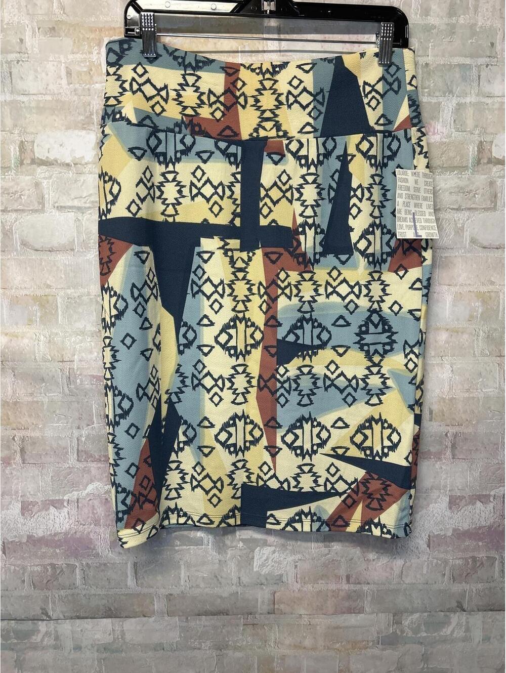 LuLaRoe Cassie Skirt NWT Large